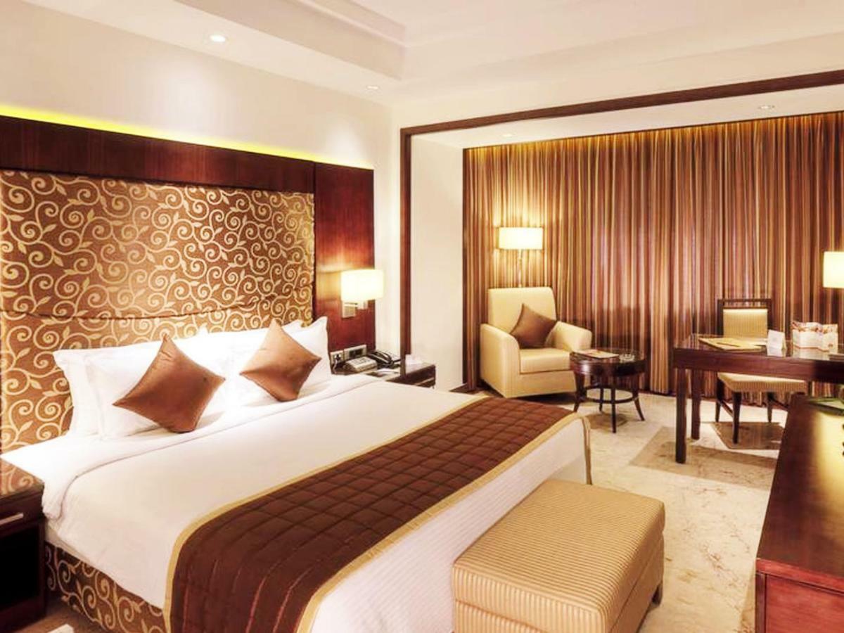 Anandha Inn Convention Centre And Suites Pondicherry Exterior foto